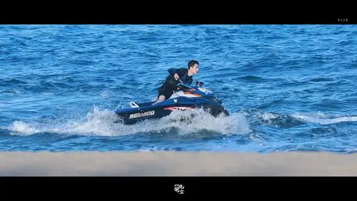 王一博夏日冲浪店