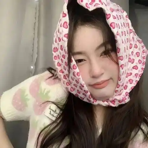 真人女头|心里装的是爱和少女心_cr_头像_网络