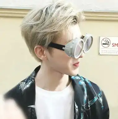 蔡徐坤头像 图源微博