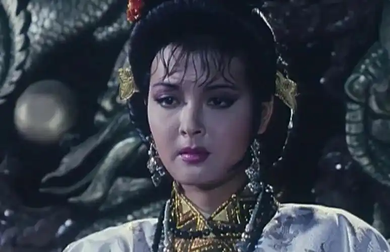 阎婆惜扮演者(央视版《水浒传》13位美人与她们背后的故事,两位演员英