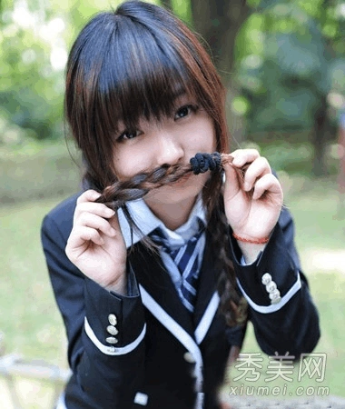 校园风萌系双马尾发型 清纯可爱萝莉气质