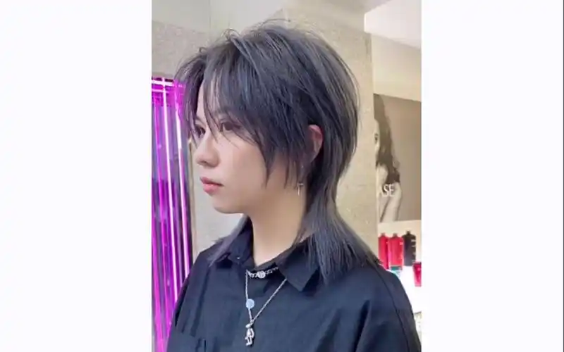 女生鲻鱼头发型~! 女生鲻鱼头发型