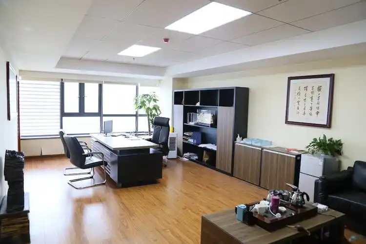 办公环境_办公环境_湖北华圆诚信建设有限公司