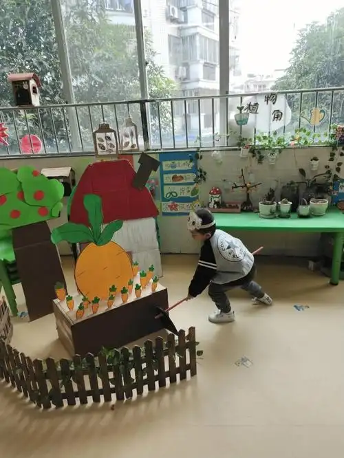 表演游戏拔萝卜