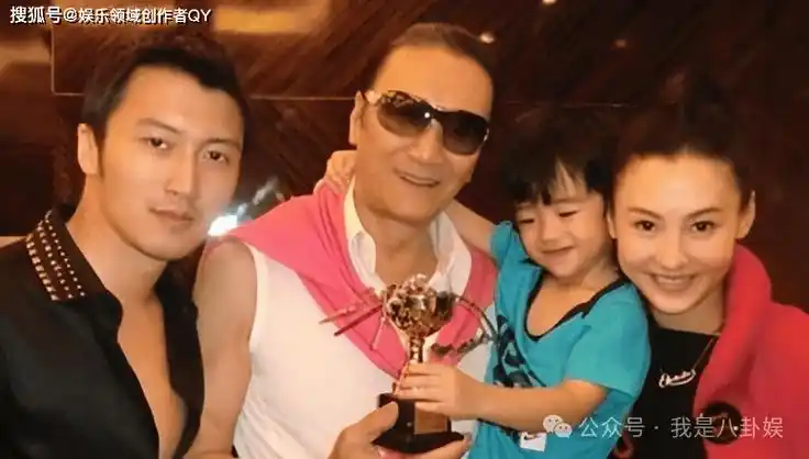 谢霆锋儿子七字评价谢贤,谢贤当场洒泪,谢霆锋疯狂指责张柏芝没教育好