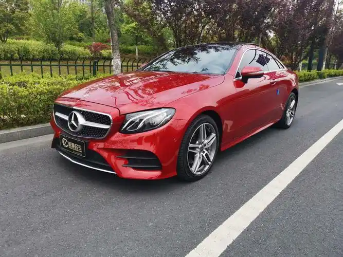 杭州2017年11月奔驰奔驰e级2017款e2004matic轿跑车红色自动档