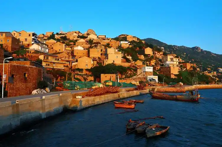 p>中国渔村,位于浙江省宁波市象山县,是指"石浦"综合性海洋文化休闲