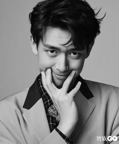 主题:【lxh又来造谣lx杂志销量了,那我来开个lx杂