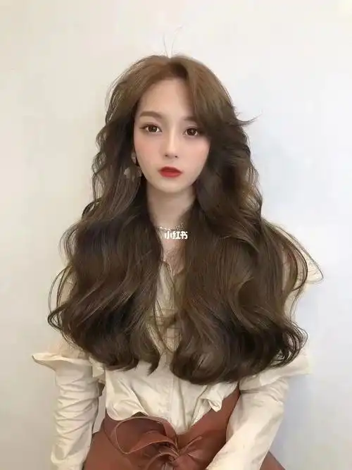 6015秋冬百搭发色栗棕色/不用漂色栗显白爱了吗?