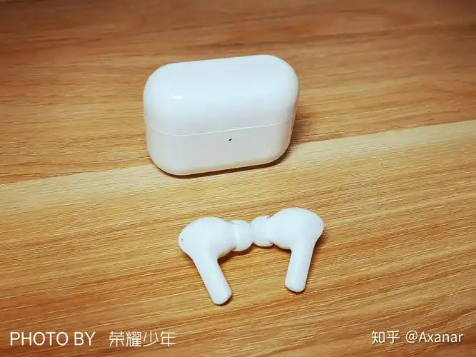 荣耀亲选earbudsx1长续航低延迟到底值不值得入手呢