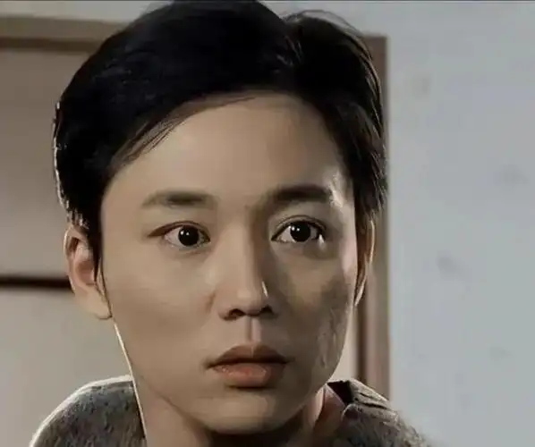 53岁刘奕君对比53岁古天乐自然老去和医美老去差距一目了然