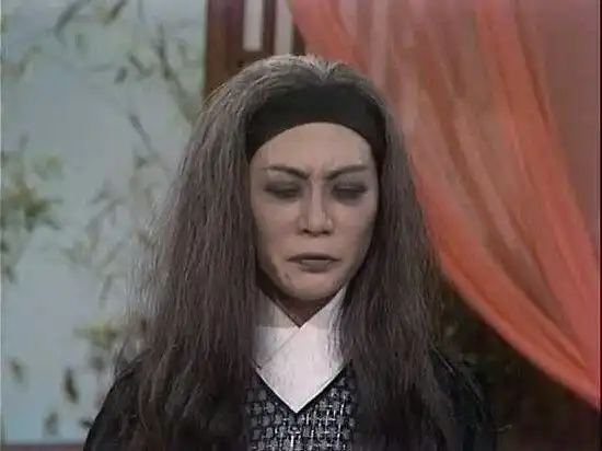 83版《射雕英雄传》"梅超风"的扮演者黄文慧,上世纪60年代进入演艺圈