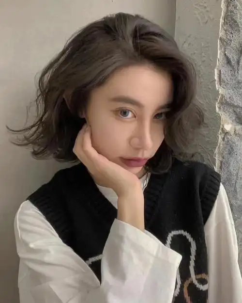 短发|法式烫最经典短发法式烫发短发烫发推荐~慵懒港风法式烫发发型