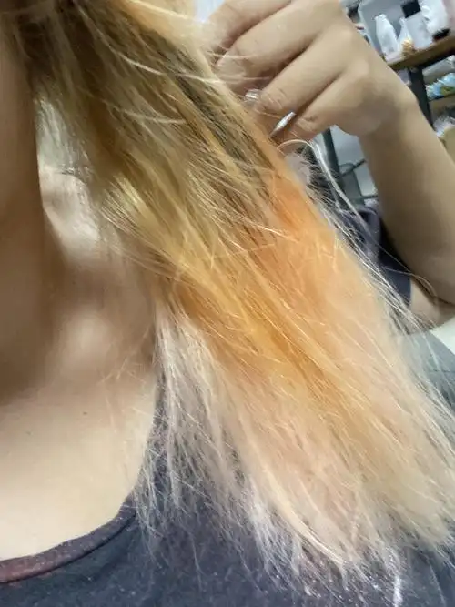 头发被我漂断了