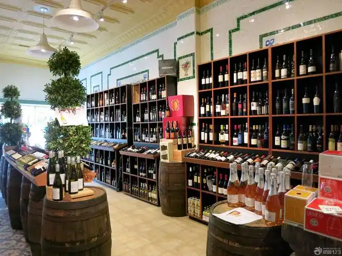 红酒店面门面酒柜装修效果图片