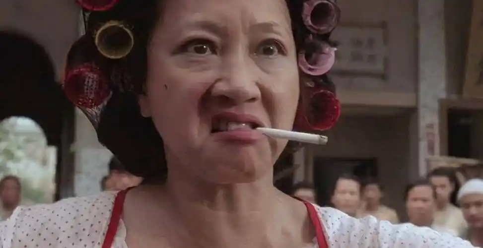 周星驰的电影不但自己出彩,配角同样也很出彩,虽然出场只几秒钟