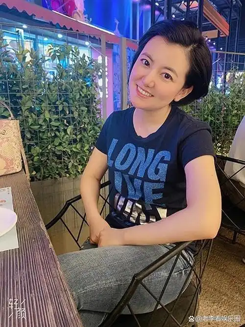 路晨:难得一见的央视美人,因主持《一线》而深受大众喜爱