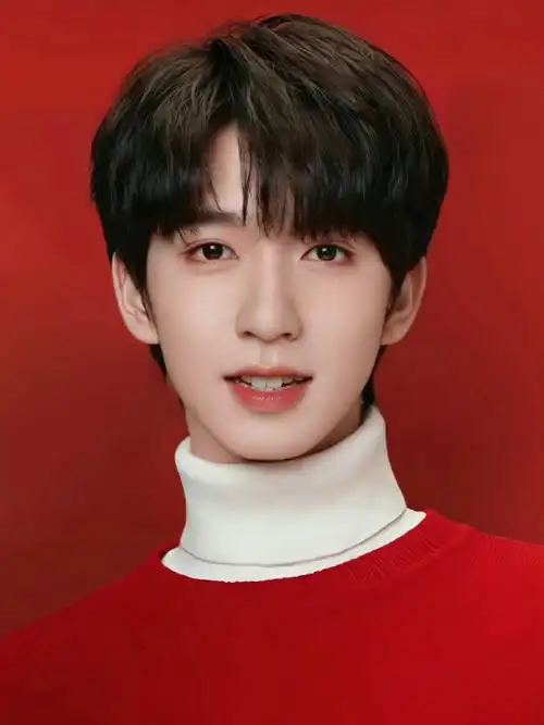 贺峻霖  #时代少年团贺峻霖  #贺儿  #证件照  #好美  #漂亮  #红