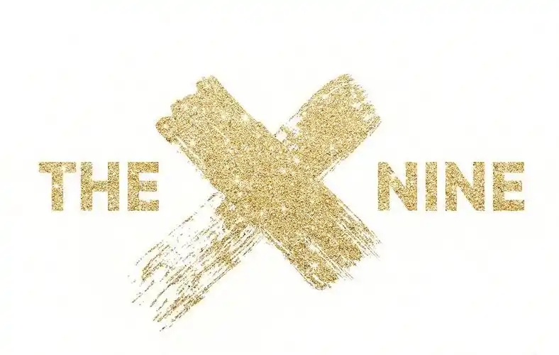 许佳琪,喻言,谢可寅,安崎(队长),赵小棠,孔雪儿,陆柯燃九名成员组成