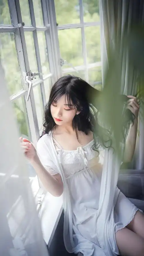 手机壁纸 美女 图片大小:0.