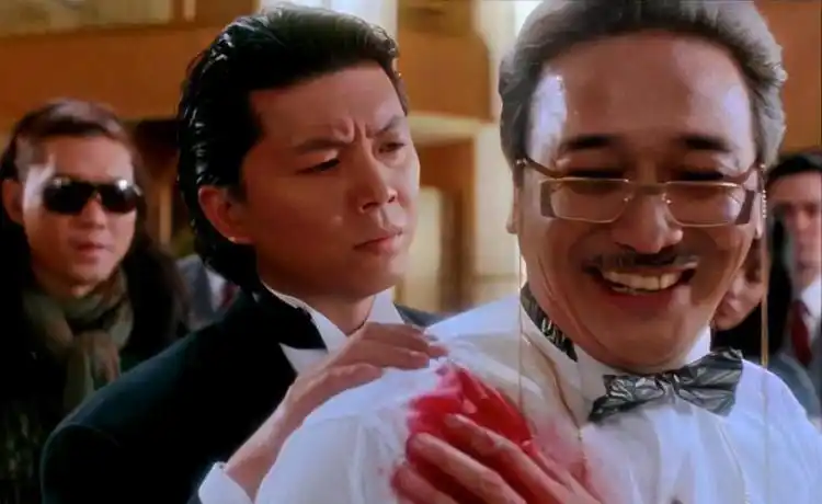 必须要有人被推下楼曹查理让老外去死结果把自己坑了