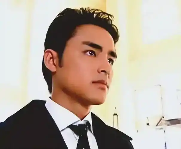 从史上最帅霸总变身中偶油腻男?明道这几年,究竟经历了什么