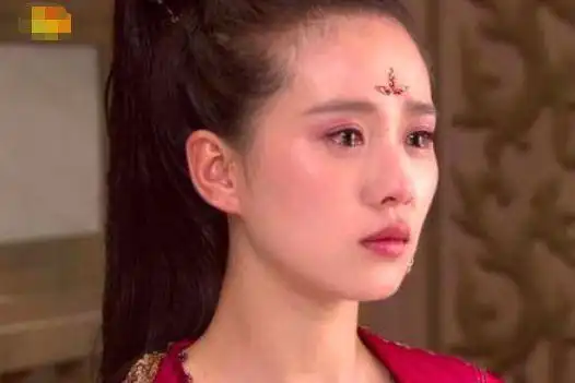 还因为抠图,替身被黑的很惨,不过演戏就会有哭戏,在《孤芳不自赏》中