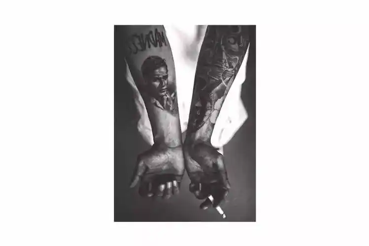 hbdailyhb潮童网站上线余文乐推出三周年别注tshirt