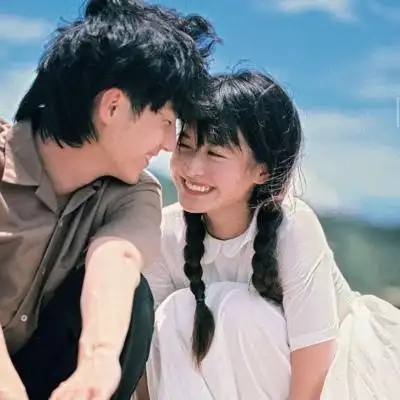 成双成对的情侣头像双人浓情蜜意可爱点