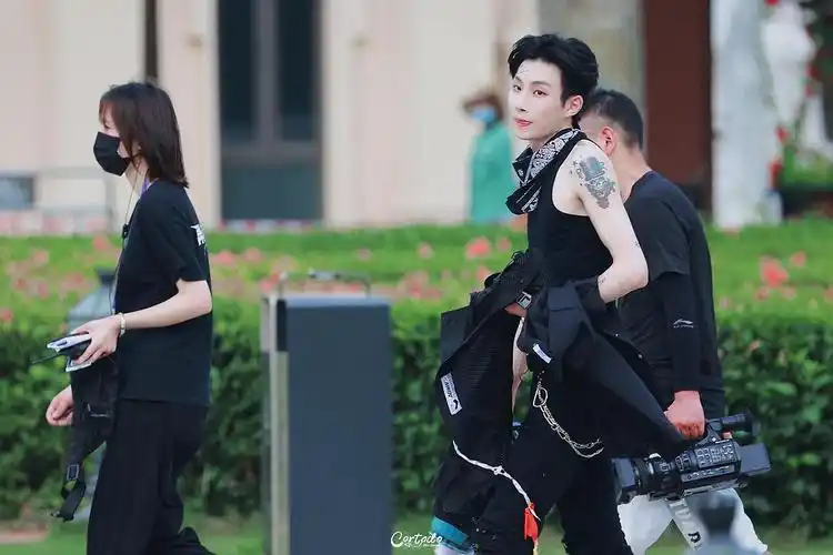 奥斯卡这几张帅死了我的熊熊