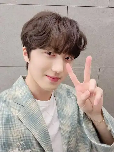 姜澯熙自拍图楼