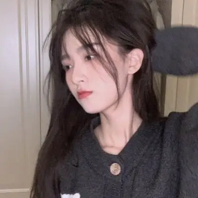 柠七:干净利落微信女像/做个可爱_微信头像_我要个性网