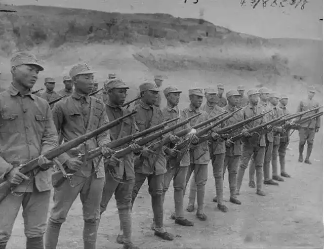 美记者拍摄:抗战中真实的中国军民