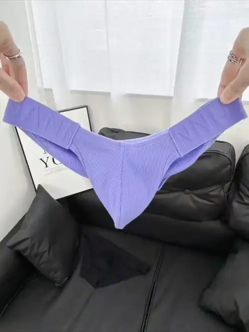 夏天穿三角裤的男人:凉快,透气,无负担