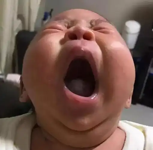 少儿"丑照"大赛,参赛父母表示:黑孩子,我们是认真的