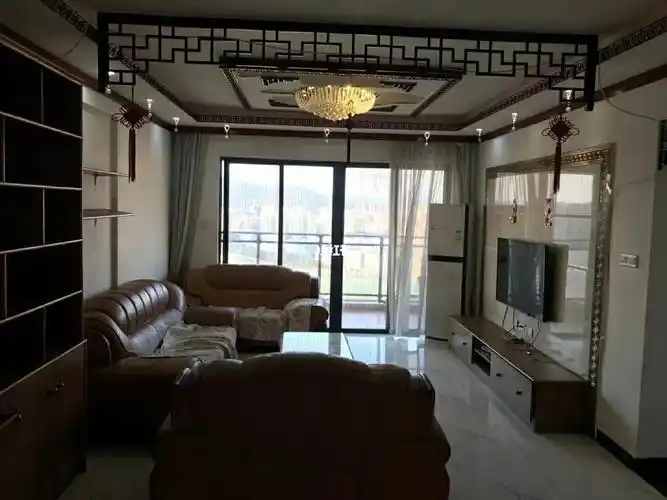 固戍华庭138平四方两厅