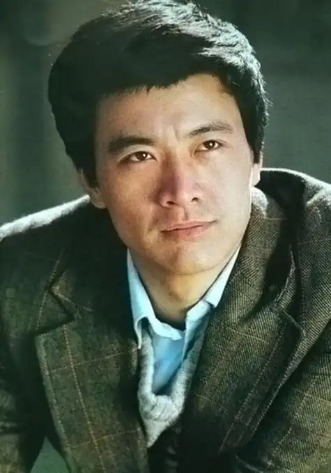 周里京我一生清高认真拍戏不搞绯闻三十年不敢忘亡妻