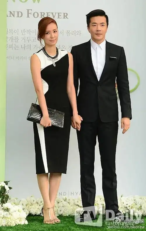 韩星权相佑妻子怀二胎 预产期明年2月好幸福!恭喜恭喜!