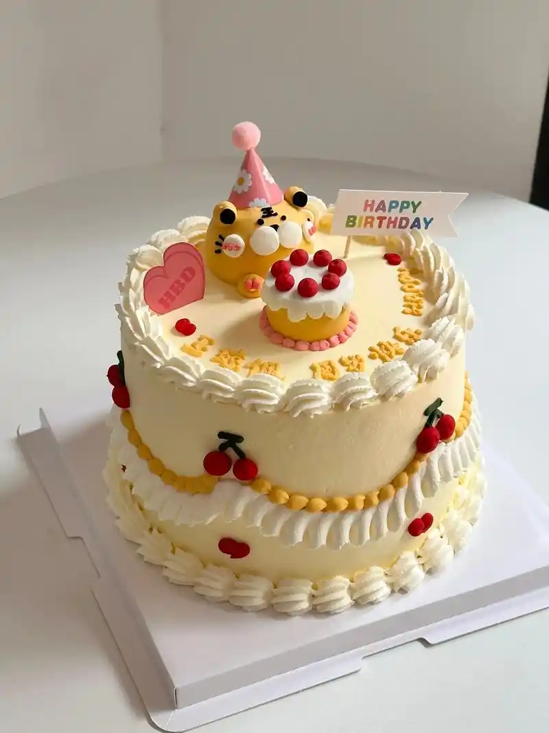 小老虎周岁蛋糕.图片先到,视频在在加班加点剪辑了🐯#进口动 - 抖音