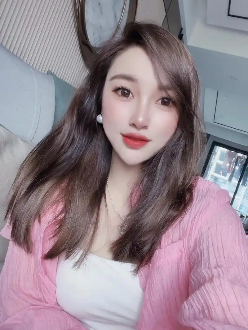 女孩子的照片,憋着不发会过期#女生自拍 - 抖音