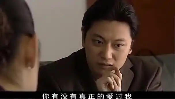 叶楚良(张洪睿饰)2023年2月,王力可主演的《风雨送春归》在央视八套