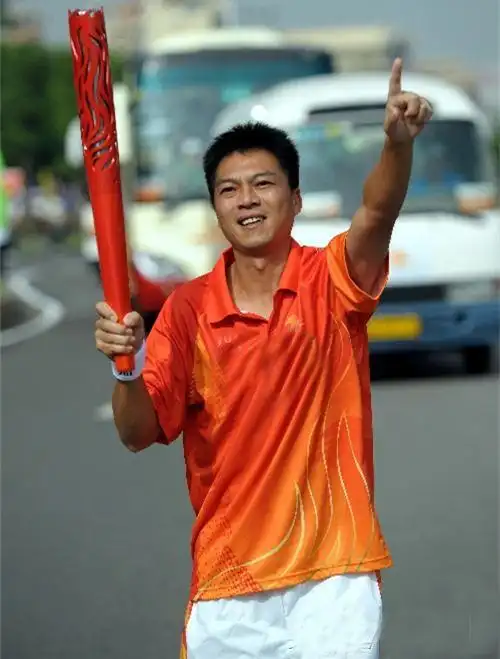 世界冠军江嘉良