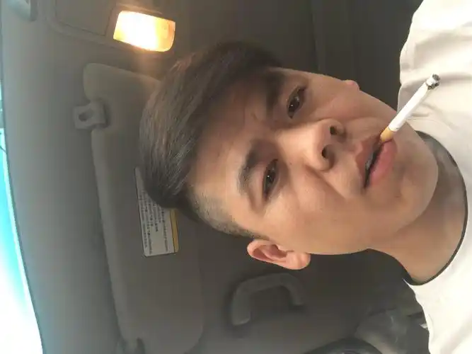 【帅男秀场】黄帅朋 30岁 水瓶座 厨师_帅哥秀_襄城论坛_襄城网