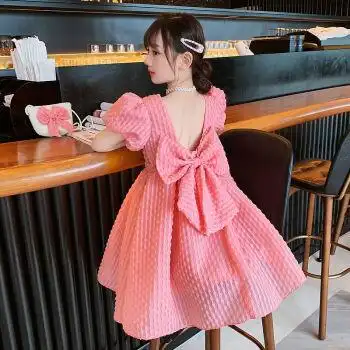 新款韩版洋气蝴蝶结裙子3-12岁中大童女孩夏季穿的时尚公主裙潮 粉色