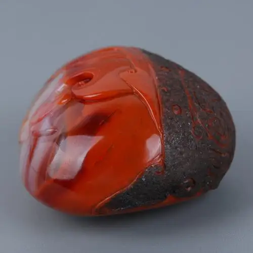 44.04克【稀有包浆料】天然南红玛瑙挂件 5600