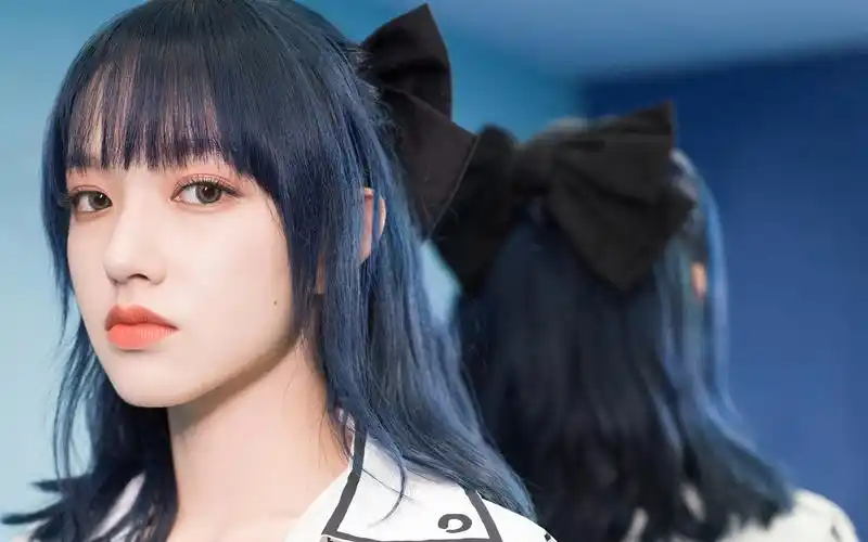 程潇个性写真桌面美图壁纸