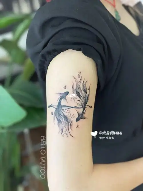 分享  #佛山纹身  #小清新纹身  #纹身也清新  #双鱼座  #双鱼座纹身