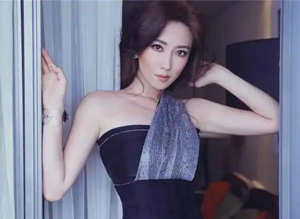 32位天津籍女星,个个貌美如花,楚楚动人|张萌|方舒|王乐君|尹馨梓