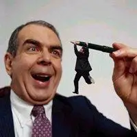 背后阴险小人图片大全卡通扎阴险小人图片点击鼠标右键下载