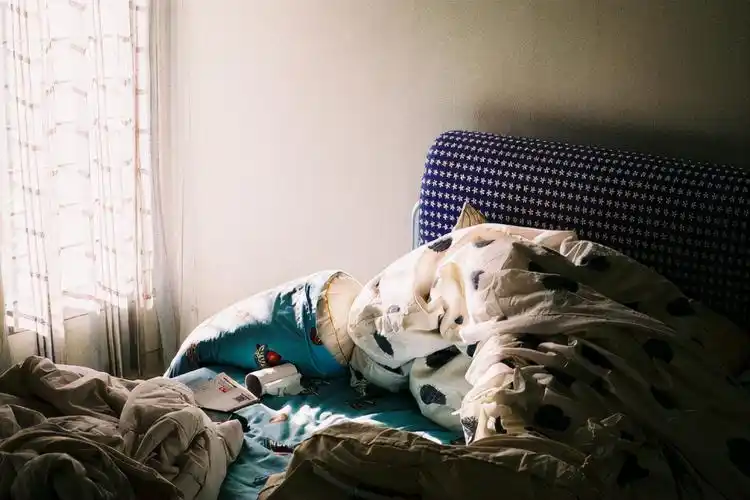 中国妇女报:被窝还没暖,人心先凉了